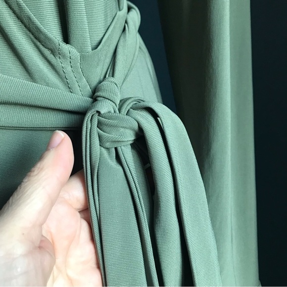 Shabby apple olive green long sleeves maxi wrap dress size 12 basic fall neutral - Picture 12 of 14
